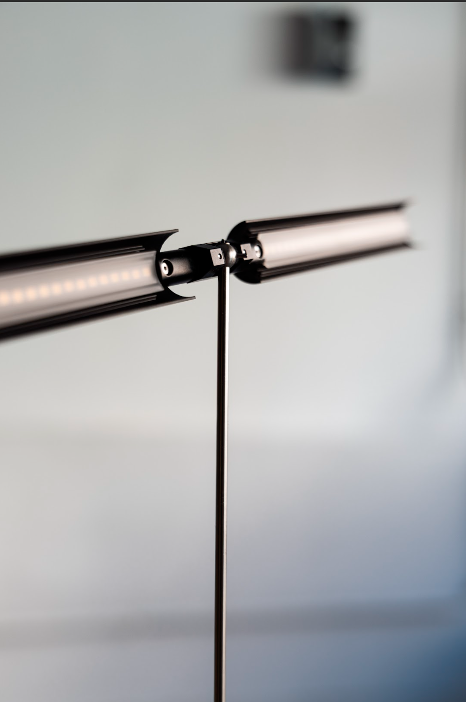 Ramulus Lamp by Onibi