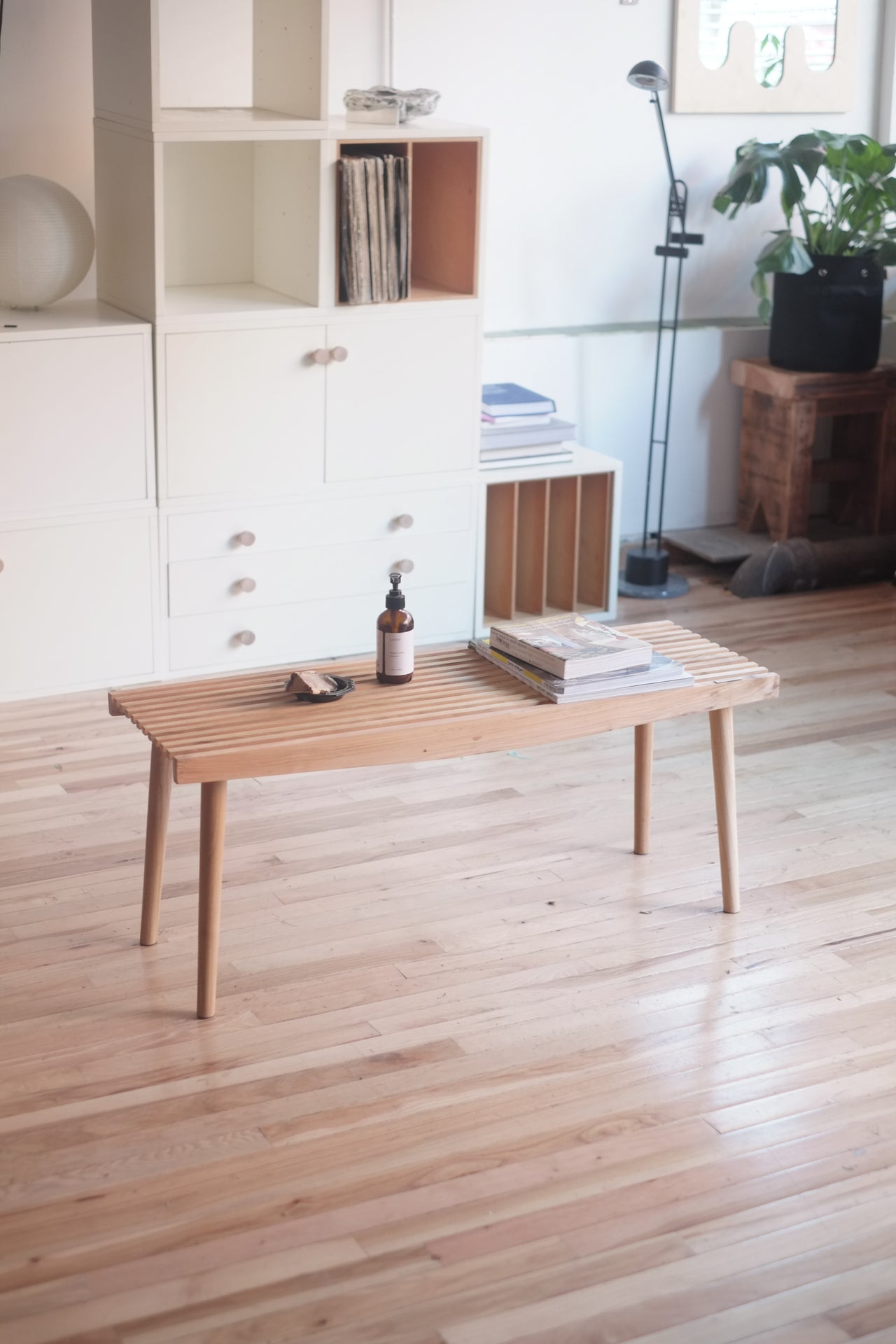 Coffee table bench by Spring Copenhagen (Teak)