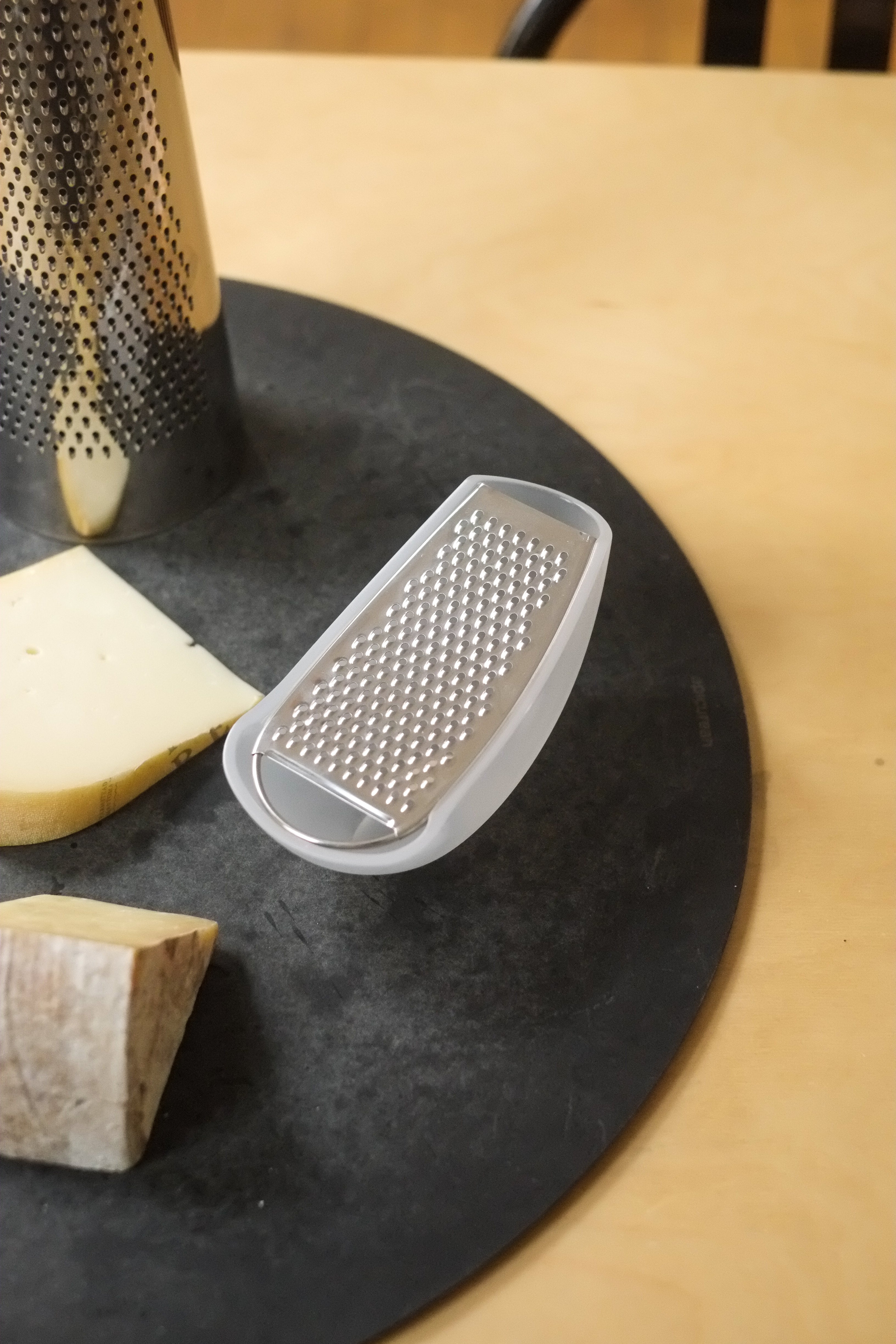 Parmigiano Reggiano Stainless Steel Grater with Container and Cover