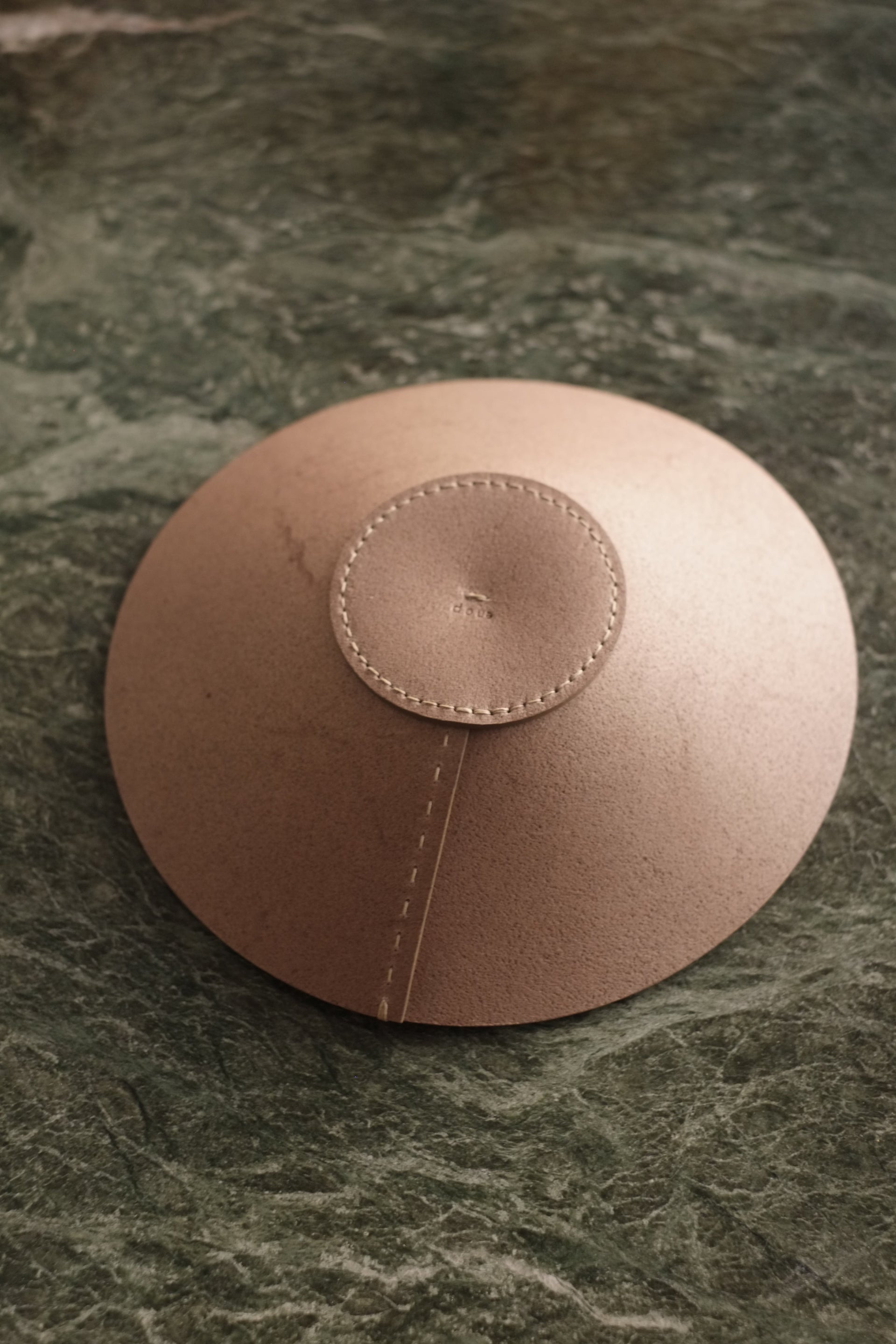 Round Tray G
