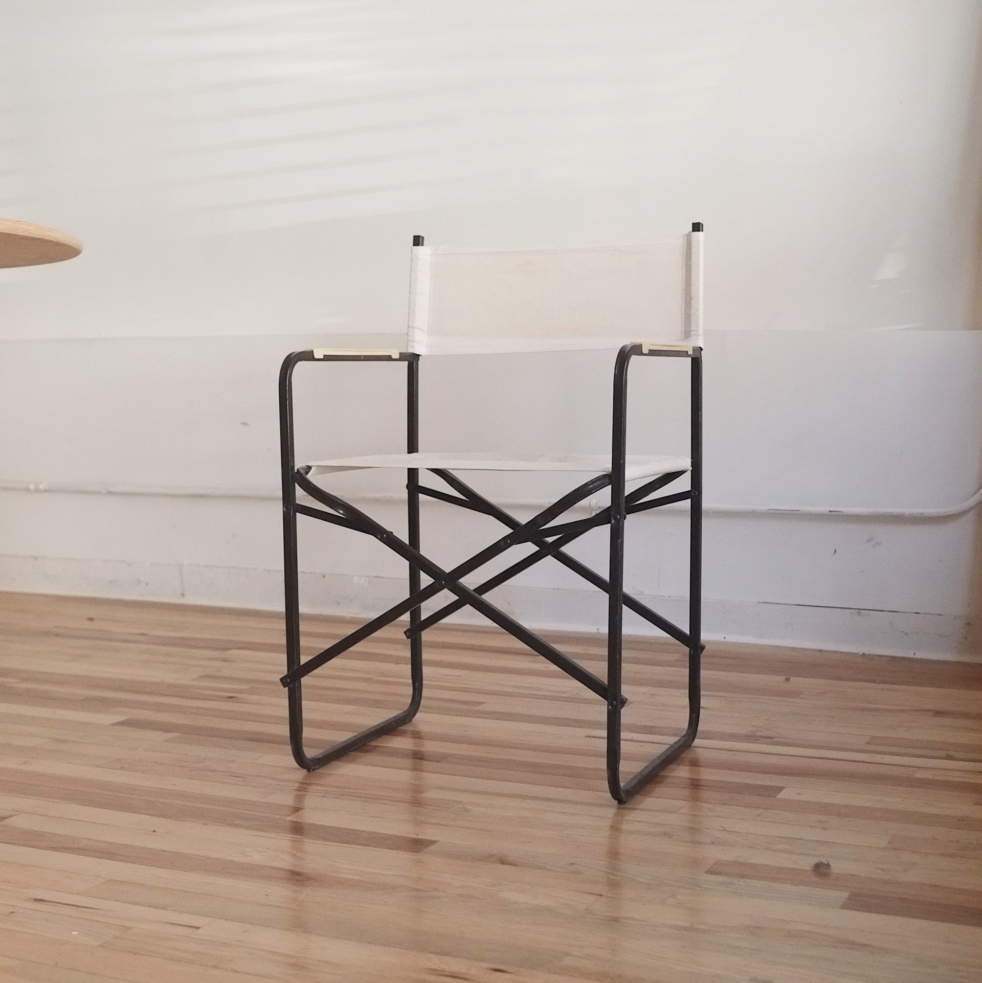 Rent: French Folding Chairs (Pair)